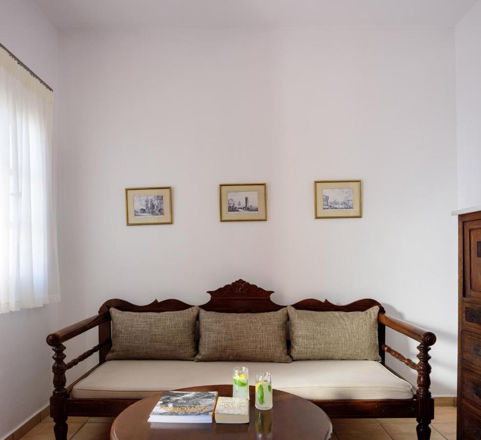 Nikos Villas Oia  Exterior photo